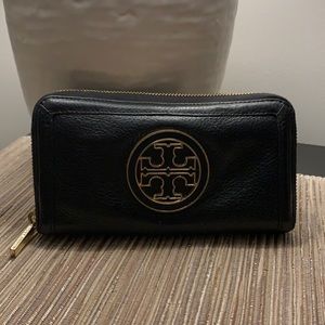 Tory Burch Leather Wallet